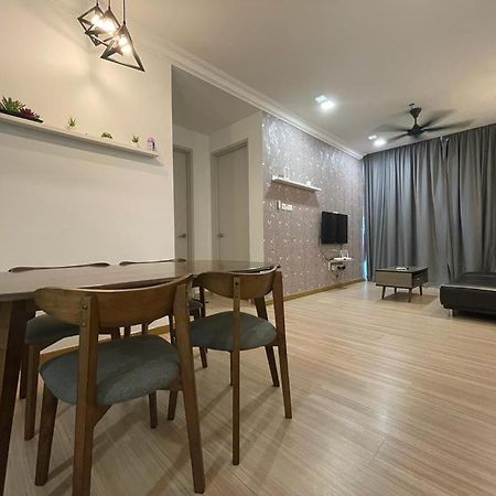 Apartament The Wave - Kota Laksamana -- Pool View -- 6 Pax Melaka Zewnętrze zdjęcie